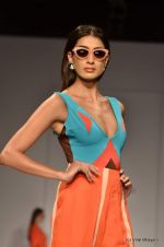 Model walk the ramp for Shivan and Narresh Show at Wills Lifestyle India Fashion Week 2012 day 5 on 10th Oct 2012 (25).JPG