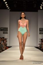 Model walk the ramp for Shivan and Narresh Show at Wills Lifestyle India Fashion Week 2012 day 5 on 10th Oct 2012 (4).JPG