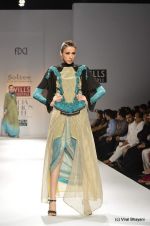 Model walk the ramp for Solatee by Sulakshana Show at Wills Lifestyle India Fashion Week 2012 day 5 on 10th Oct 2012 (77).JPG