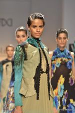 Model walk the ramp for Solatee by Sulakshana Show at Wills Lifestyle India Fashion Week 2012 day 5 on 10th Oct 2012 (98).JPG