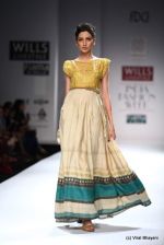 Model walk the ramp for Virtues Show at Wills Lifestyle India Fashion Week 2012 day 5 on 10th Oct 2012 (183).JPG