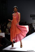 Model walk the ramp for Virtues Show at Wills Lifestyle India Fashion Week 2012 day 5 on 10th Oct 2012 (242).JPG