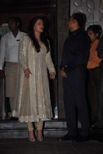 Aishwarya Rai Bachchan at Amitabh Bachchan_s 212 Bday bash on 11th Oct 2012 (46).JPG