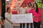 Shilpa Shetty at BeStylish.com Breast Cancer Awareness Brunch in Mumbai on 14th Oct 2012 (64).JPG