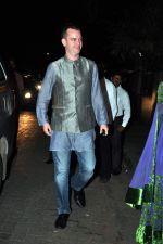 at Kareena Kapoor_s sangeet ceremony in Mumbai on 14th Oct 2012 (18).JPG