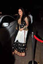 at Kareena Kapoor_s sangeet ceremony in Mumbai on 14th Oct 2012 (21).JPG