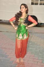 Monica Bedi at Star Plus Dandia shoot in Malad, Mumbai on 15th Oct 2012 (139).JPG