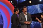 Sanjay Dutt, Salman Khan on the sets of Bigg Boss 6 in Lonavla, Mumbai on 19th Oct 2012 (40).JPG