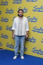 Vikram Chatwal  at Serafina launch in Palladium, Mumbai on 19th Oct 2012.jpg