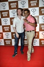 Alexx O Neil, Siddharth Kannan at Sun Dance Party by Absolut Elyx in Mumbai on 21st Oct 2012 (87).JPG