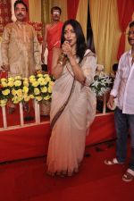Rituparna Sengupta at dn nagar durga pooja in Mumbai on 21st Oct 2012 (79).JPG