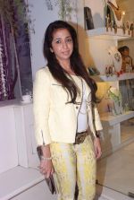 Krishika Lulla at Azeem Khan accessories launch in Mumbai on 24th Oct 2012 (109).JPG