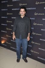 Nachiket Barve at Le15 Patisserie-Nachiket Barve event in Mumbai on 25th Oct 2012 (27).JPG