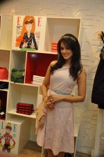 Vidya Malvade at Elle clothing launch in Bnadra, Mumbai on 25th Oct 2012 (9).JPG