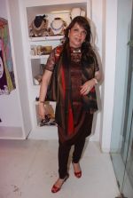 Zarine Khan at Azeem Khan accessories launch in Mumbai on 24th Oct 2012 (175).JPG