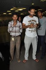 Irfan Pathan snapped at the Airport on 26th Oct 2012 (6).JPG
