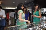 Sridevi at the launch of Begani jewels in Huges Road, Mumbai on 26th Oct 2012 (75).JPG