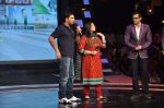 Yuvraj Singh on the sets of India_s Got Talent in Filmcity, Mumbai on 26th Oct 2012 (13).JPG