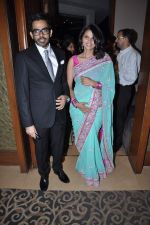 at Pahlaj Nahlani_s sons wedding reception in Mumbai on 26th Oct 2012 (7).JPG