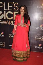 Madhuri Dixit at People_s Choice Awards in Mumbai on 27th Oct 2012 (184).JPG