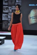 Model walk the ramp for Wendell Rodericks Show at Blender_s Pride Fashion Tour Day 1 on 3rd Nov 2012 (30).JPG