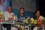 Salman Khan, Kirron Kher at Mahatma Gandhi and Cinema book launch in St Andrews, Mumbai on 3rd Nov 2012 (28).JPG