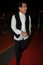 Jeetendra at ITA Awards red carpet in Mumbai on 4th Nov 2012,1 (136).JPG