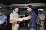 Akshay Kumar leave for Dubai on 7th Nov 2012 (11).JPG