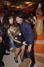 Rakhi Sawant, Rohit Verma at Grand fashion Extravaganza Show Ignite in J W Marriott, Mumbai on 8th Nov 2012 (86).JPG