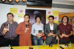 Manoj Bajpai, Gul Panag, Piyush Jha unveil The Edge of Machete book in Juhu, Mumbai on 9th Nov 2012 (53).JPG