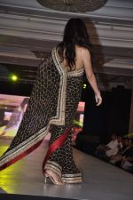 Model walk the ramp at Umeed-Ek Koshish charitable fashion show in Leela hotel on 9th Nov 2012 (63).JPG