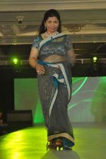 Model walk the ramp at Umeed-Ek Koshish charitable fashion show in Leela hotel on 9th Nov 2012,1 (79).JPG