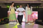 Model walk the ramp at Umeed-Ek Koshish charitable fashion show in Leela hotel on 9th Nov 2012.1 (6).JPG