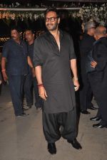 Ajay Devgan at the Wedding reception of Navin and Mahek Shetty in Mumbai on 11th Nov 2012 (99).JPG