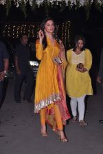 Deepika Padukone at the Wedding reception of Navin and Mahek Shetty in Mumbai on 11th Nov 2012 (24).JPG