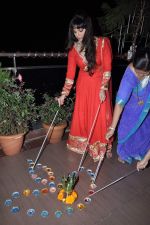 Rakhi Sawant celeberates Diwali with family in Andheri, Mumbai on 11th Nov 2012 (25).JPG