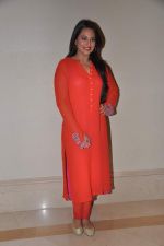 Sonakshi Sinha at UTV Stars Son of Sardar promotional event in Mumbai on 11th Nov 2012 (85).JPG