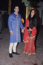 Isha Koppikar, Timmy Narang at Shilpa Shetty_s Diwali bash in Mumbai on 13th Nov 2012 (55).JPG
