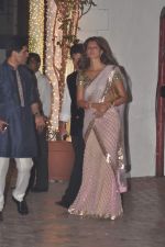 Nandita Mahtani at Big B_s Diwali bash in Mumbai on 13th Nov 2012 (192).JPG