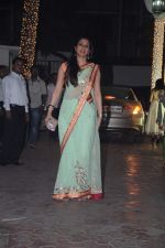 Tabu at Shilpa Shetty_s Diwali bash in Mumbai on 13th Nov 2012 (115).JPG