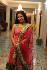 Veena Malik Celebrating Diwali on 14th Nov 2012 (7).jpg