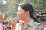 Kavita Kaushik at FIR on location in esselworld, Mumbai on 16th Nov 2012 (33).JPG