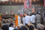 at Bal Thackeray funeral in Mumbai on 18th Nov 2012 (325).JPG
