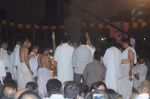 at Bal Thackeray funeral in Mumbai on 18th Nov 2012 (344).JPG
