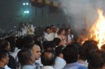 at Bal Thackeray funeral in Mumbai on 18th Nov 2012 (346).JPG