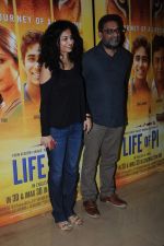 R Balki at Life of Pi premiere in PVR, Mumbai on 21st Nov 2012 (29).JPG