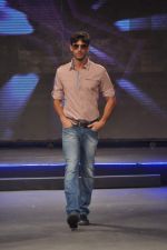 at Future Lifestyle Fashion Show in Taj Land_s End, Mumbai on 21st Nov 2012 (105).JPG