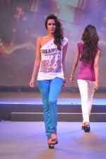 at Future Lifestyle Fashion Show in Taj Land_s End, Mumbai on 21st Nov 2012 (148).JPG