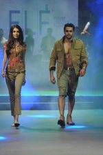 at Future Lifestyle Fashion Show in Taj Land_s End, Mumbai on 21st Nov 2012 (55).JPG
