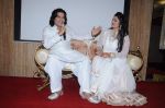 Harish Moyal with His Wife  Meenu Moyal at Harish Moyal wedding anniversary in Mumbai on 21st Nov 2012 (26).jpg
